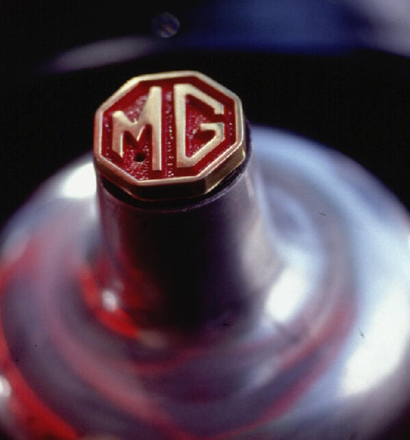 Quality US manufactured transmission covers to suit Triumph TR4, 4A, 5 & 6. Trying to freight one of these on it's own would cost over $US100 Brand new imported from the US manufacturer. The covers are pre drilled & easier to work with than most fibreglass